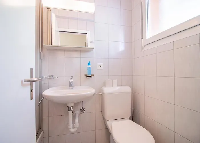 Linda 8 By Appartement